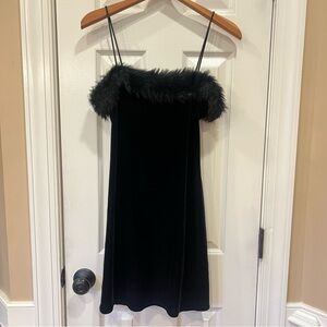 Vintage Roberta Black Faux Fur Trim Mini Velvet Dress Medium Holiday Party Dance
